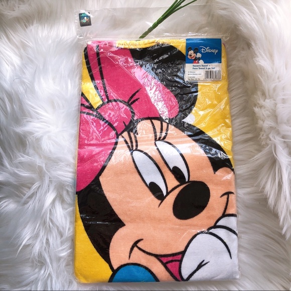 Disney mickey minnie mouse towel set